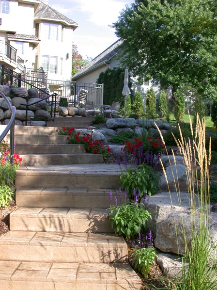 About Radiant Design Landscaping & Lawn Care About Radiant Design Landscaping & Lawn Care