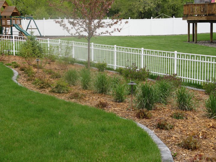 Residential Landscaping Services | Landscaping With Fencing, Trees & Shrubs